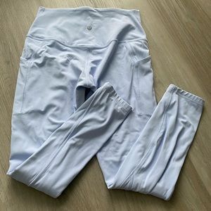 LULULEMON ALIGN WITH POCKETS 25"
Pastel Blue
Size: 8